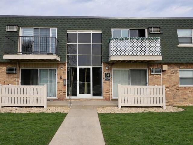 Condo for sale in Palos Hills, Illinois