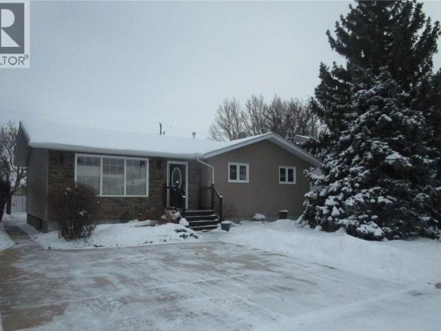 House for sale in Assiniboia, Saskatchewan