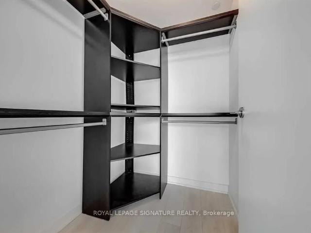 House for rent in Etobicoke—Lakeshore, Toronto
