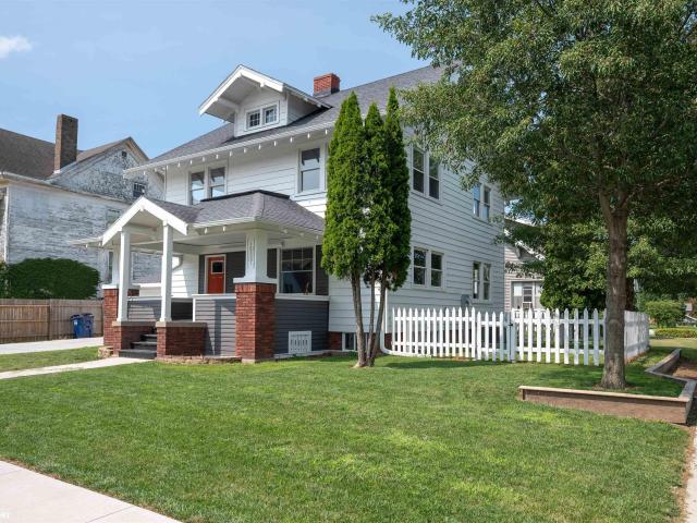 House for sale in Vinton, Iowa