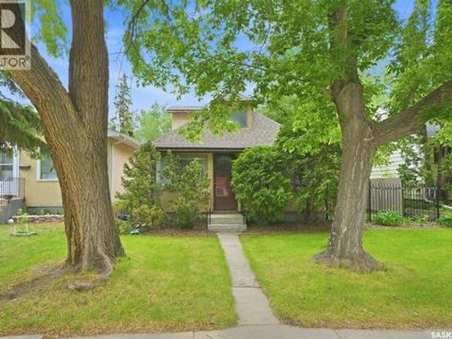 House for sale in Saskatoon, Saskatchewan