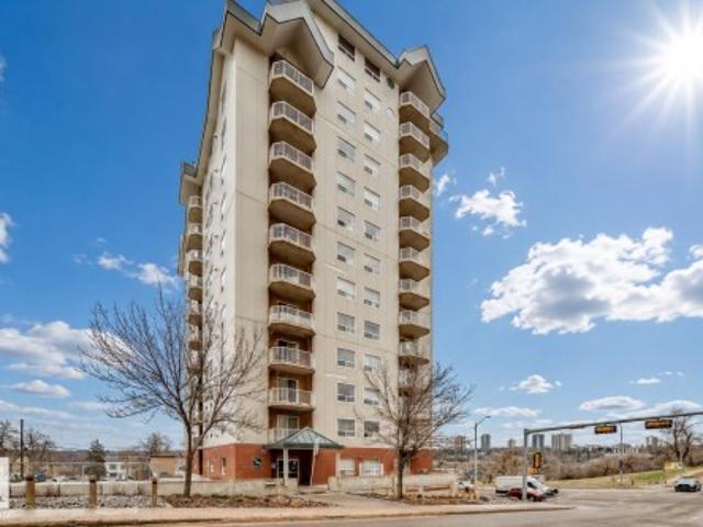 Condo for sale in Wedgewood, Alberta