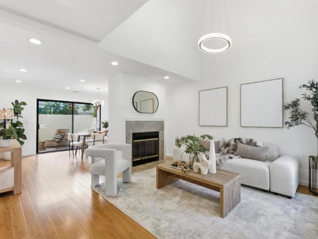 Townhouse for sale in Sunnyvale, Santa Clara County