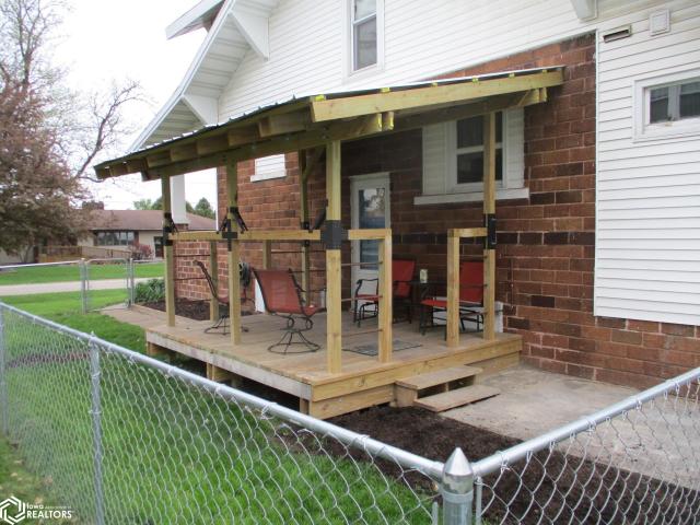 House for sale in Dysart, Iowa