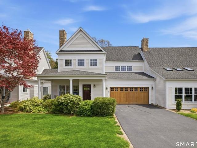 Townhouse for sale in South Windsor, Connecticut