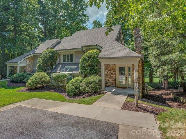 Townhouse for sale in Hendersonville, North Carolina