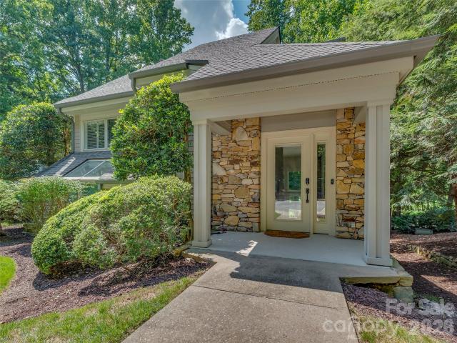 Townhouse for sale in Hendersonville, North Carolina