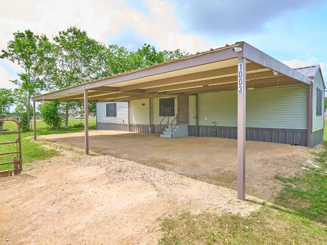 House for sale in Beasley, Texas