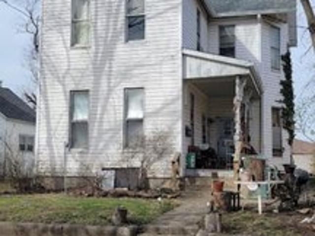House for sale in Terre Haute, Indiana