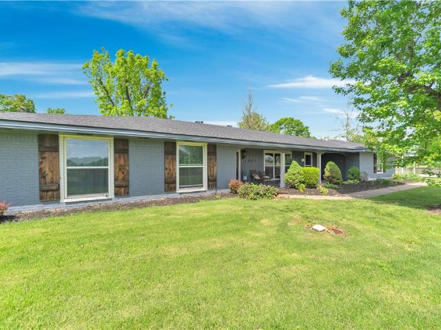House for sale in Ark