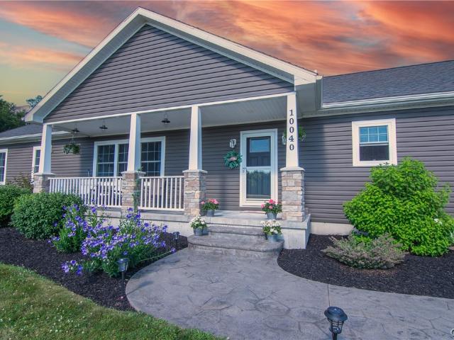 House for sale in Oneida, New York