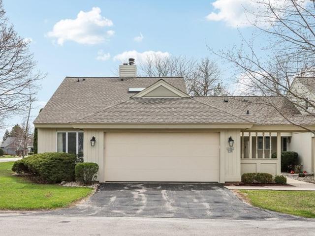 Condo for sale in Mequon, Wisconsin