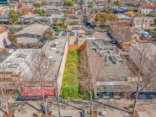 Land for sale in El Cerrito, California
