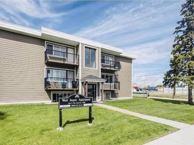 House for rent in Wedgewood, Alberta