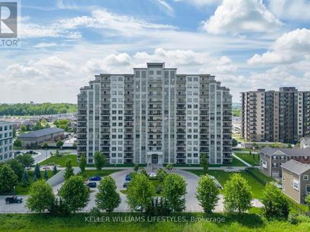 Condo for sale in Arva, Ontario