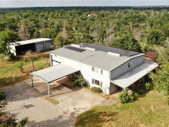House for sale in Milam, Texas