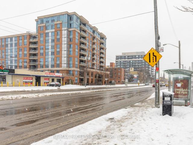 Condo for sale in York Centre, Toronto