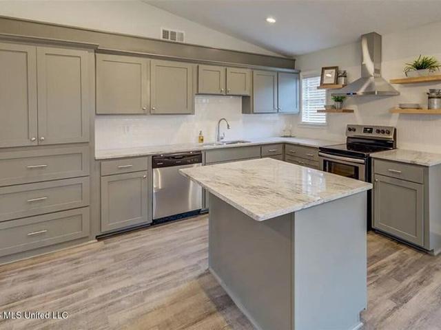 House for sale in Clinton, Mississippi