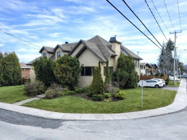 House for sale in Saint-vincent-de-paul, Quebec