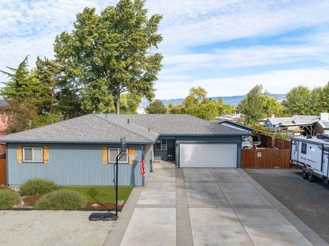House for sale in Oregonia
