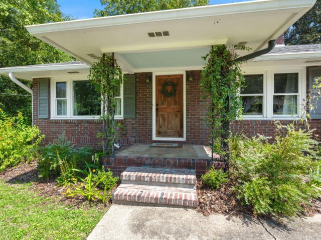 House for sale in Hanahan, South Carolina