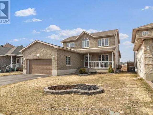 House for sale in Brockville, Ontario