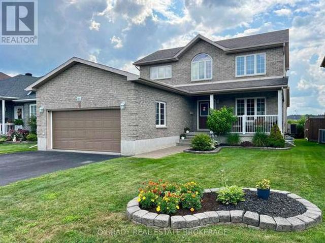House for sale in Brockville, Ontario