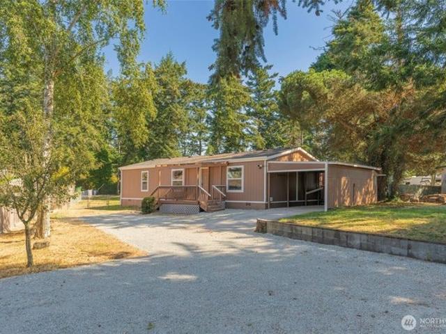 House for sale in Oak Harbor, Washington