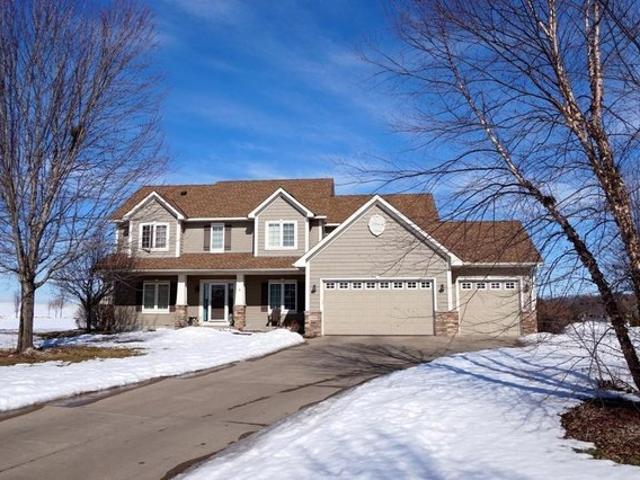 House for sale in Northfield, Rice County