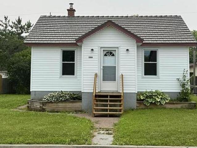 House for sale in Thunder Bay, Ontario