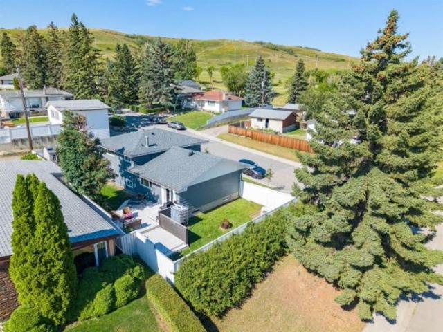 House for sale in Northwest, Alberta