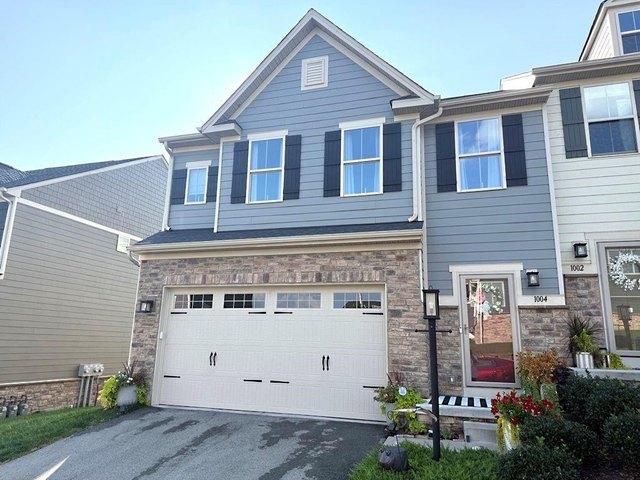 Townhouse for sale in Jeannette, Pennsylvania