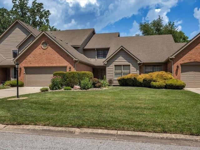 Townhouse for sale in Schererville, Indiana