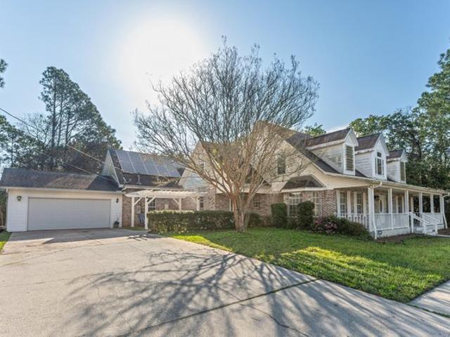 House for sale in Mary Esther, Florida