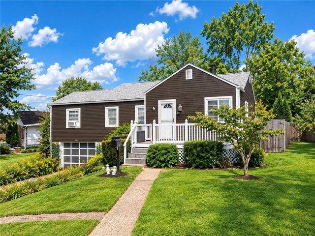 House for sale in Ellwood City, Pennsylvania