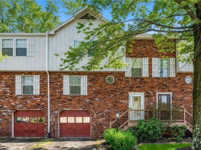 Townhouse for sale in Champion, Pennsylvania