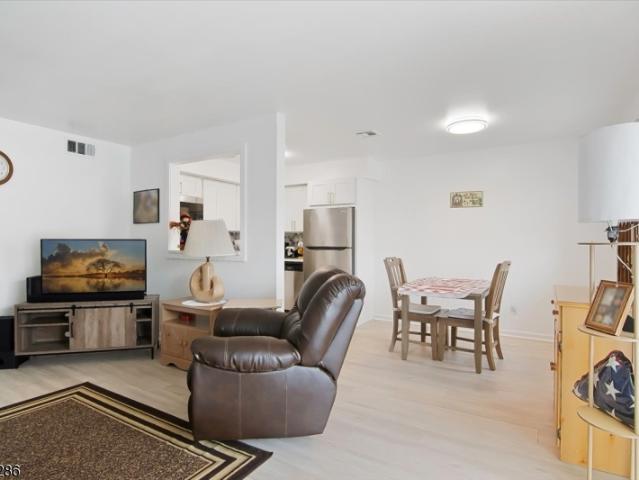 Condo for sale in Passaic, New Jersey