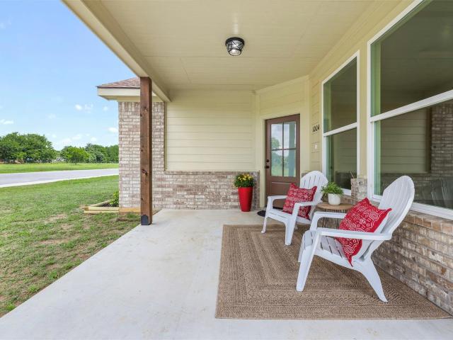 House for sale in Lexington, Texas