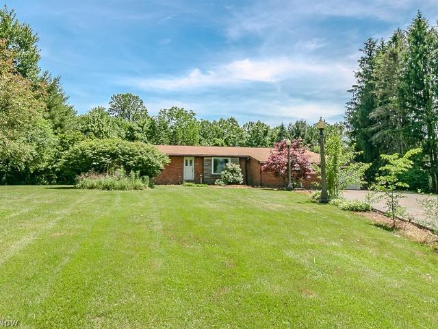 House for sale in Chardon, Ohio