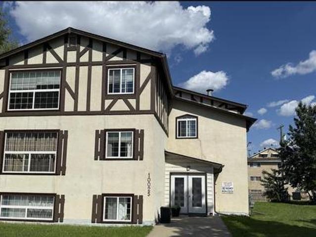 Property for sale in West Jasper Place (Neighbourhood), Edmonton