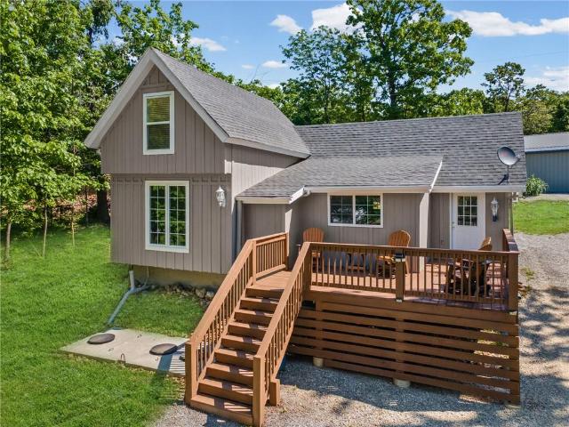 House for sale in Clinton, Benton County