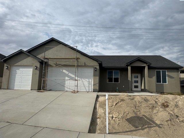 House for sale in Kennewick, Benton County