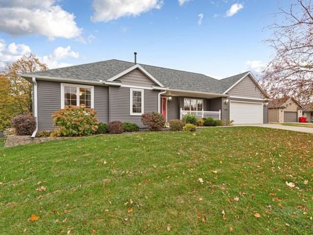 House for sale in Kasson, Dodge County