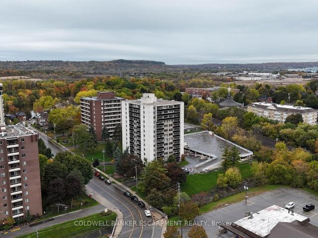 Condo for sale in Toronto, Golden Horseshoe