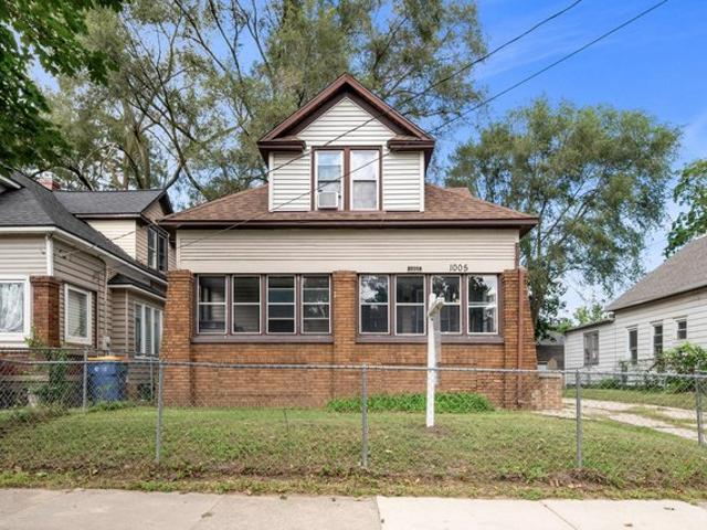 House for sale in Third Ward, Grand Rapids