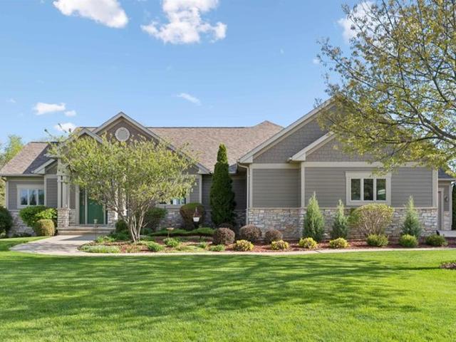 House for sale in Waverly, Iowa