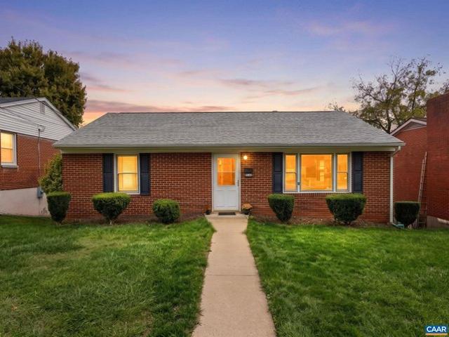 House for sale in Selma, Staunton