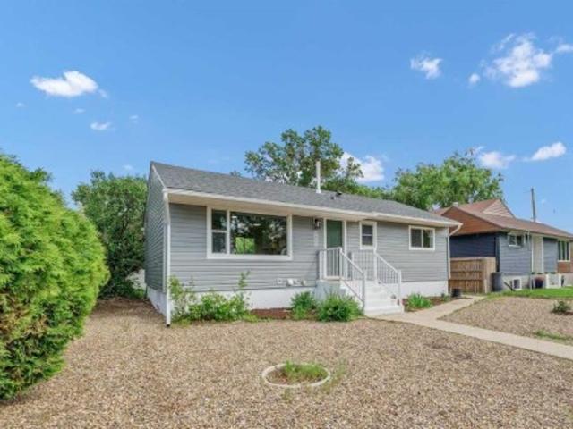 House for sale in Medicine Hat