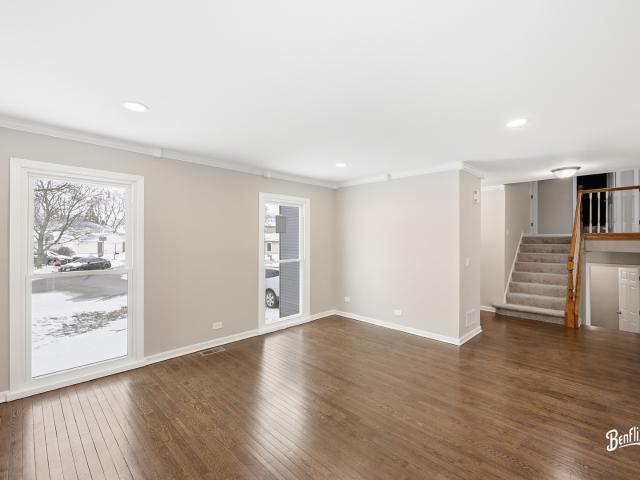 House for sale in Buffalo Grove, Illinois