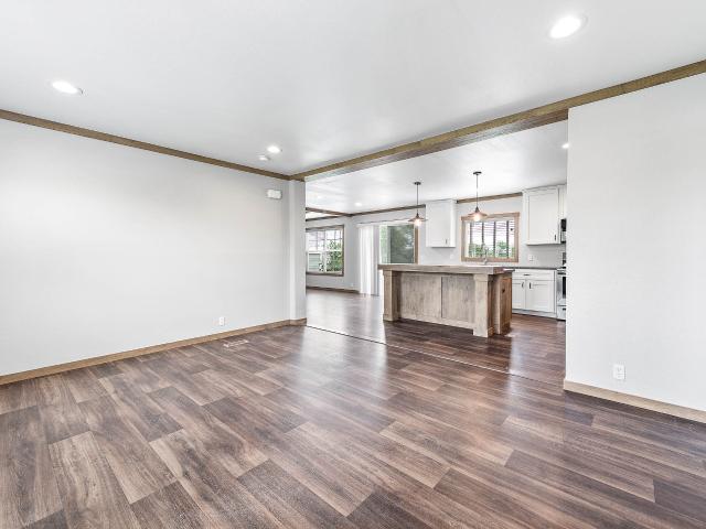 House for sale in Damon, Texas